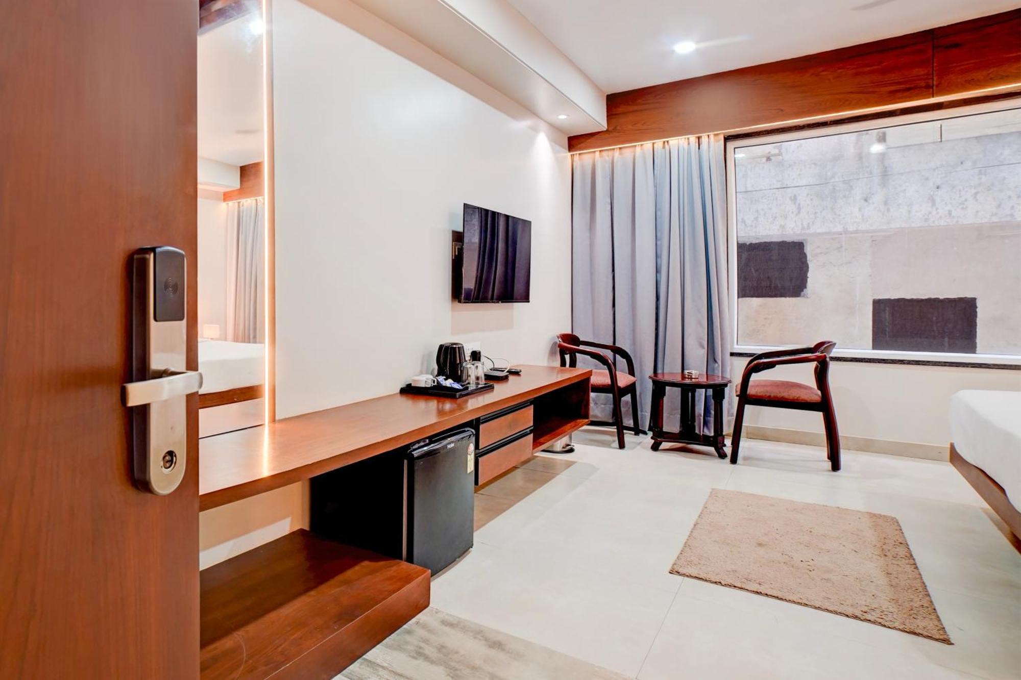 Palette Patel Nagar Otel Bhopal Dış mekan fotoğraf